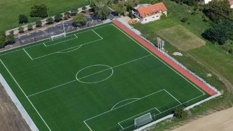 Pomoćni fudbalski stadion biće nazvan po Veliboru Vasoviću?